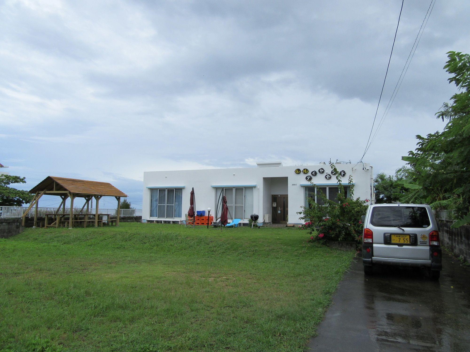 Guest House Diamond Yomitan Ngoại thất bức ảnh